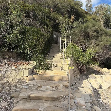 بيت ضيافة Dos Limones 3*